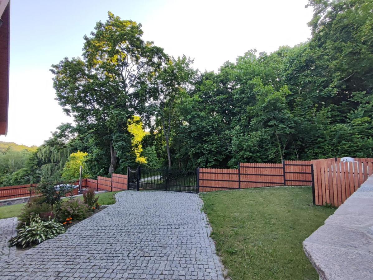 Bug Na Skarpie - Domek Wypoczynkowy Z Jacuzzi I Kominkiem Drohiczyn Exterior photo